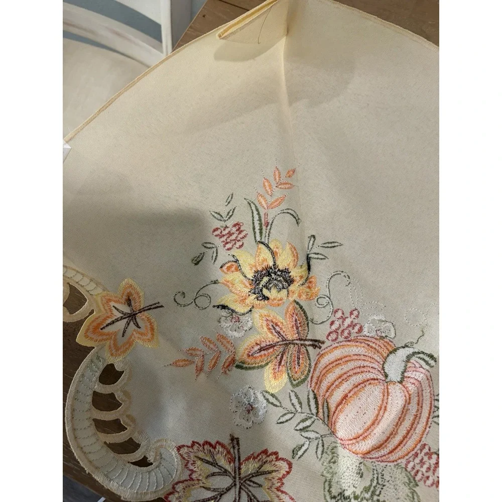 Embroidered Autumn Leaves & Flowers Cut Out Mantle Runner~64